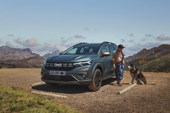 Dacia Jogger (1)