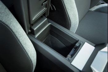 Nuovo Dacia Bigster HYBRID 155 Journey Bleu Indigo 68